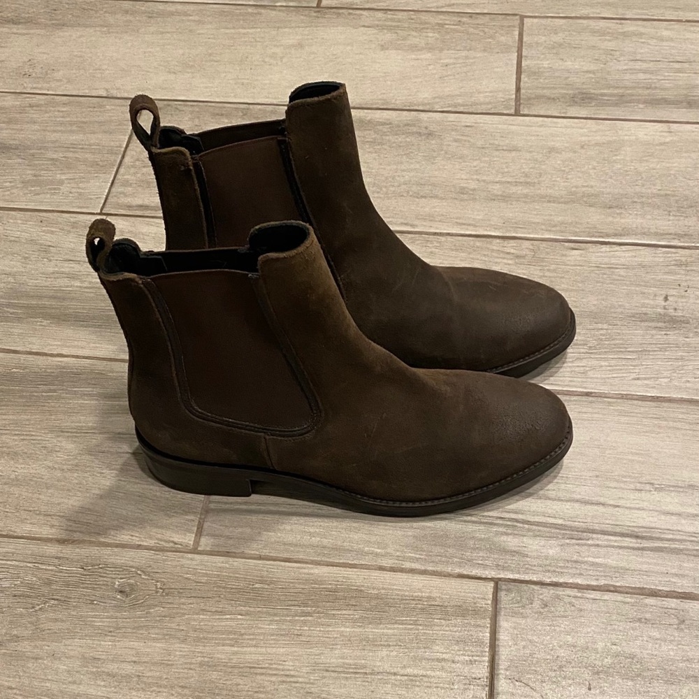 Thursday Duchess Chelsea Boot Dark Brown Suede
